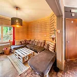 Vakantiehuis Group House In Belgium With Large Garden Gouvy