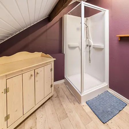 Hébergement de vacances Beautiful Group House With Large Garden&2 Terraces