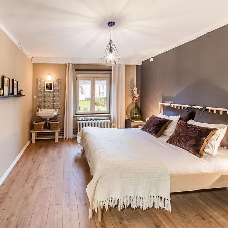 Beautiful Group House With Large Garden&2 Terraces Hébergement de vacances Gouvy