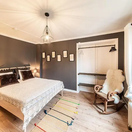 Beautiful Group House With Large Garden&2 Terraces Gouvy