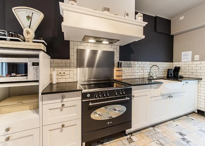 Holiday home Group House In Belgium With Large Garden